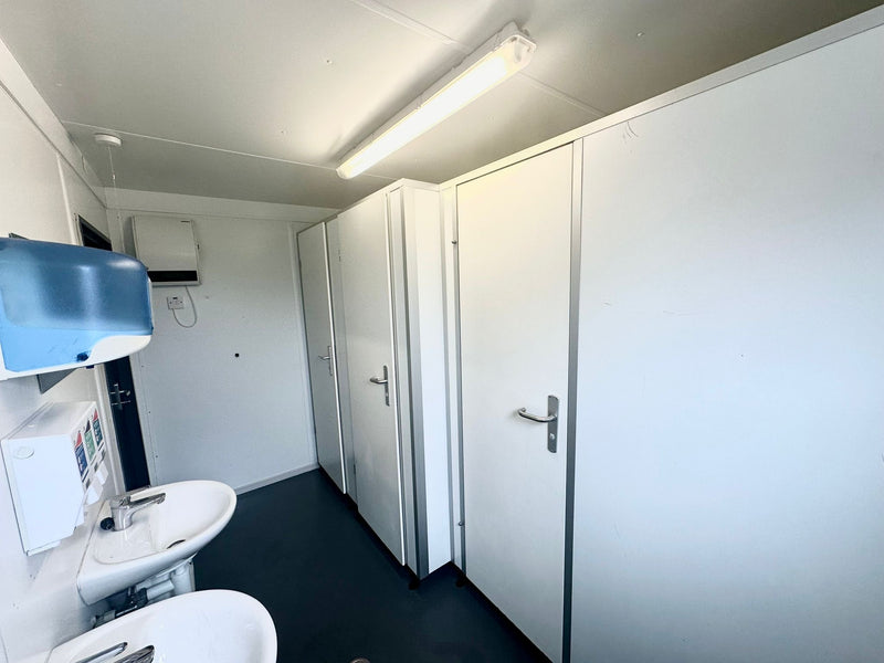 3+1 Toilet Block | 16 x 9 Ft Anti-Vandal | Portable Toilet Block | No 1232