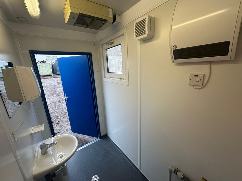 16 x 8 ft | 3 + 1 Toilet Block | Portable Building | Site Accommodation | Reduced | No 1233