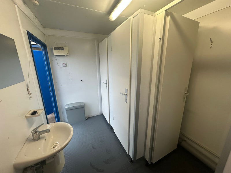 16 x 8 ft | 3 + 1 Toilet Block | Portable Building | Site Accommodation | Reduced | No 1233