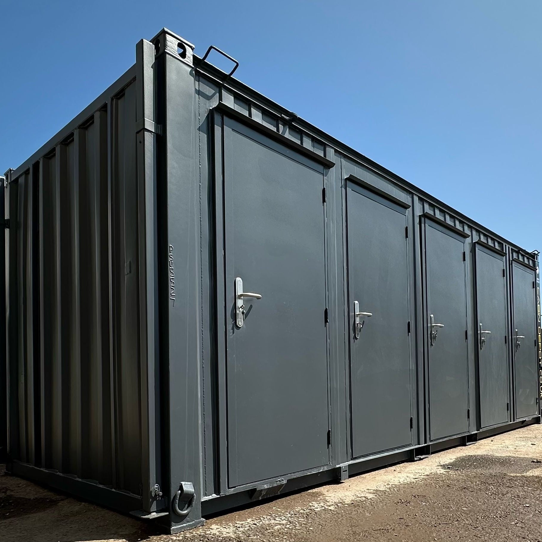 Toilet Block | 20 x 8ft Ft | 5 Bays | Anti-Vandal | Portable Toilet Block | No 1432