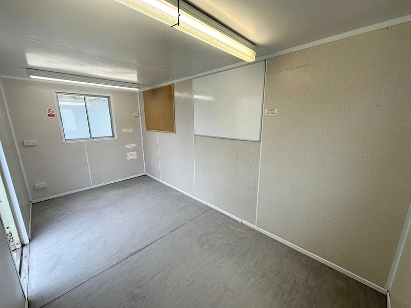 16 x 8 ft | Office | Open Plan | Portable Building | Anti-Vandal | Reduced | No 1364