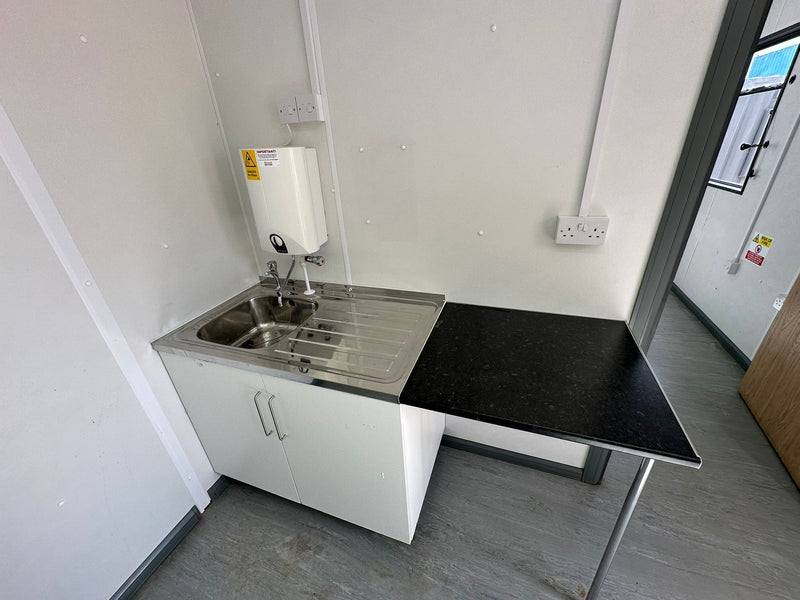 32x10ft | Canteen / Office | 2 Rooms with Kitchen Space | Portable Anti-Vandal Building | Site Accommodation | Reduced | No 1479