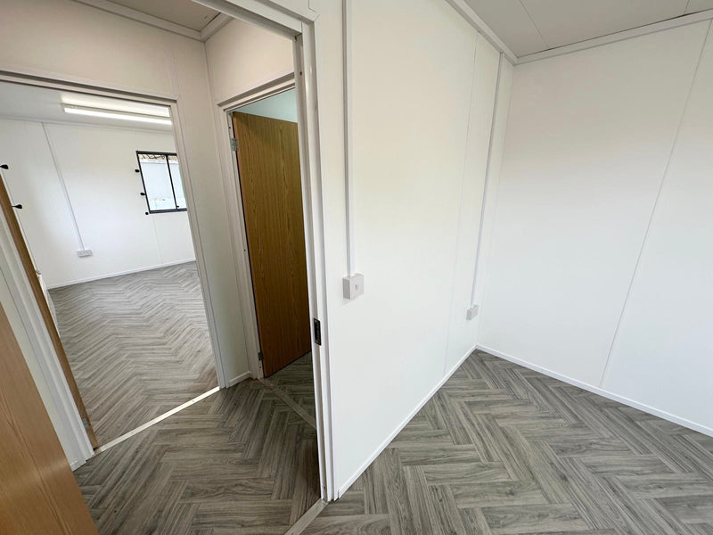32x10Ft | Canteen / Office Cabin With Store Room | 50/50 Split | No 1477
