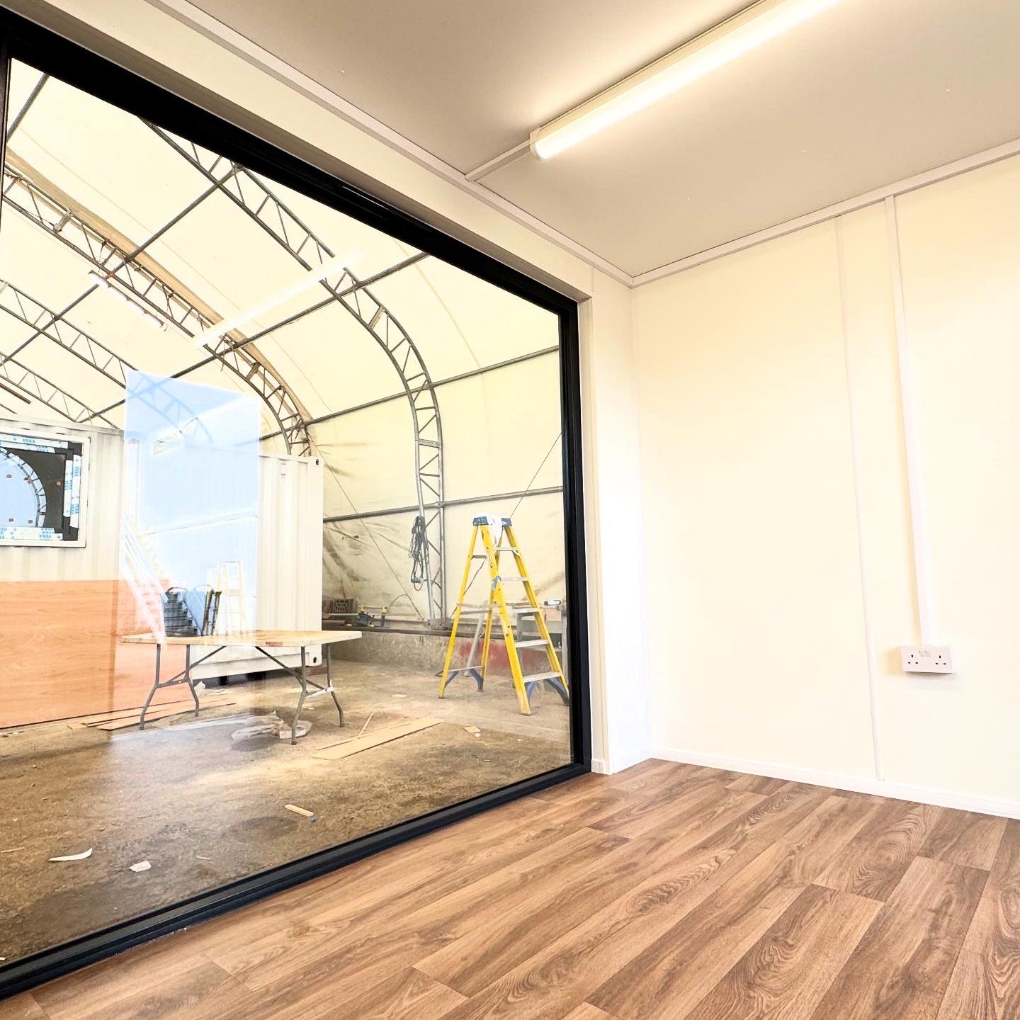 12x8 ft | CUSTOM OFFICE / GARDEN ROOM | Open Plan | Portable Building | Picture Window | No 1245