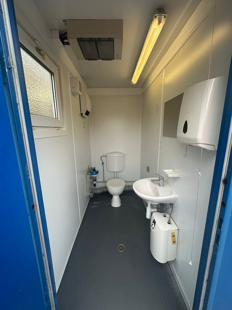 16 x 8 ft | 3 + 1 Toilet Block | Portable Building | Site Accommodation | Reduced | No 1233