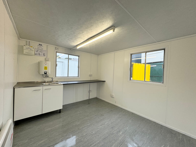 32x10ft| Open Plan | Canteen | Portable Anti-Vandal Building | Reduced | No 1294