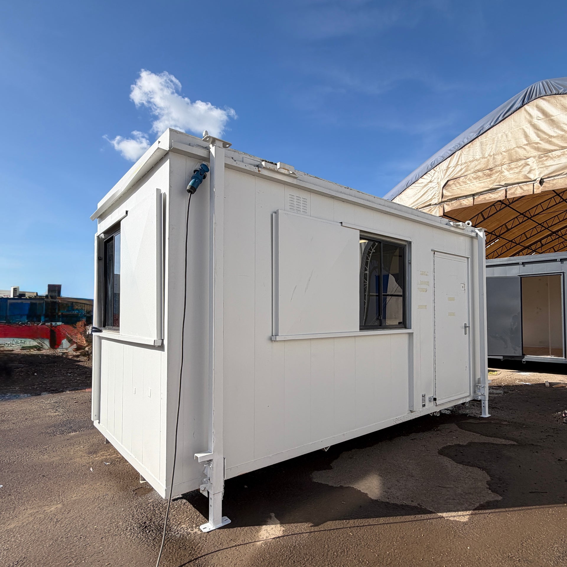 16x8ft | Office / Canteen | Building Site Accommodation | Portable Anti-Vandal | Reduced | No 1917