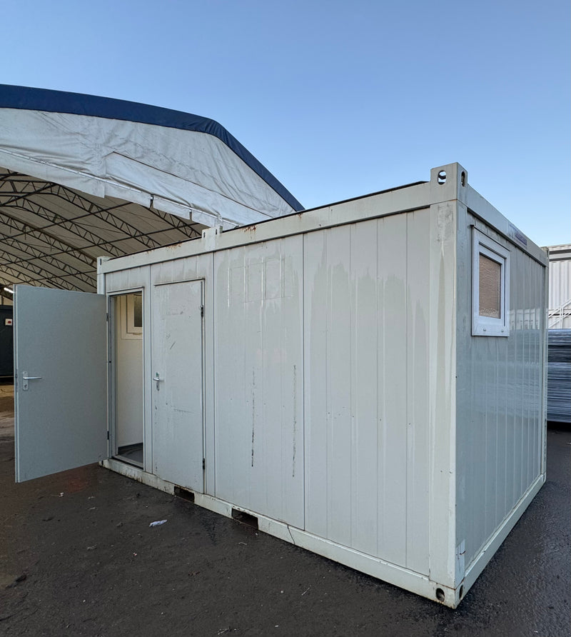 16 x 8 ft | 3 + 1 Toilet Block | Portable Building | Site Accommodation | Reduced | No 1360