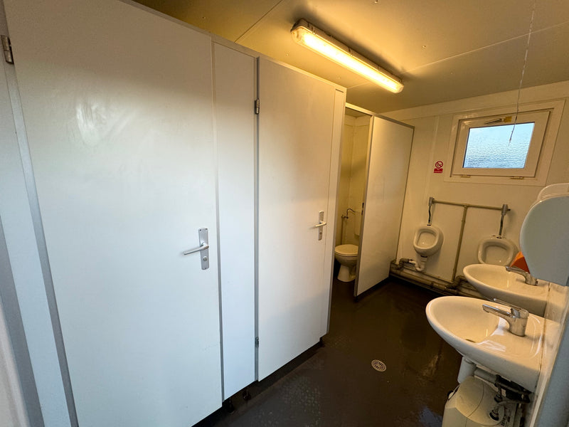 16 x 8 ft | 3 + 1 Toilet Block | Portable Building | Site Accommodation | Reduced | No 1360