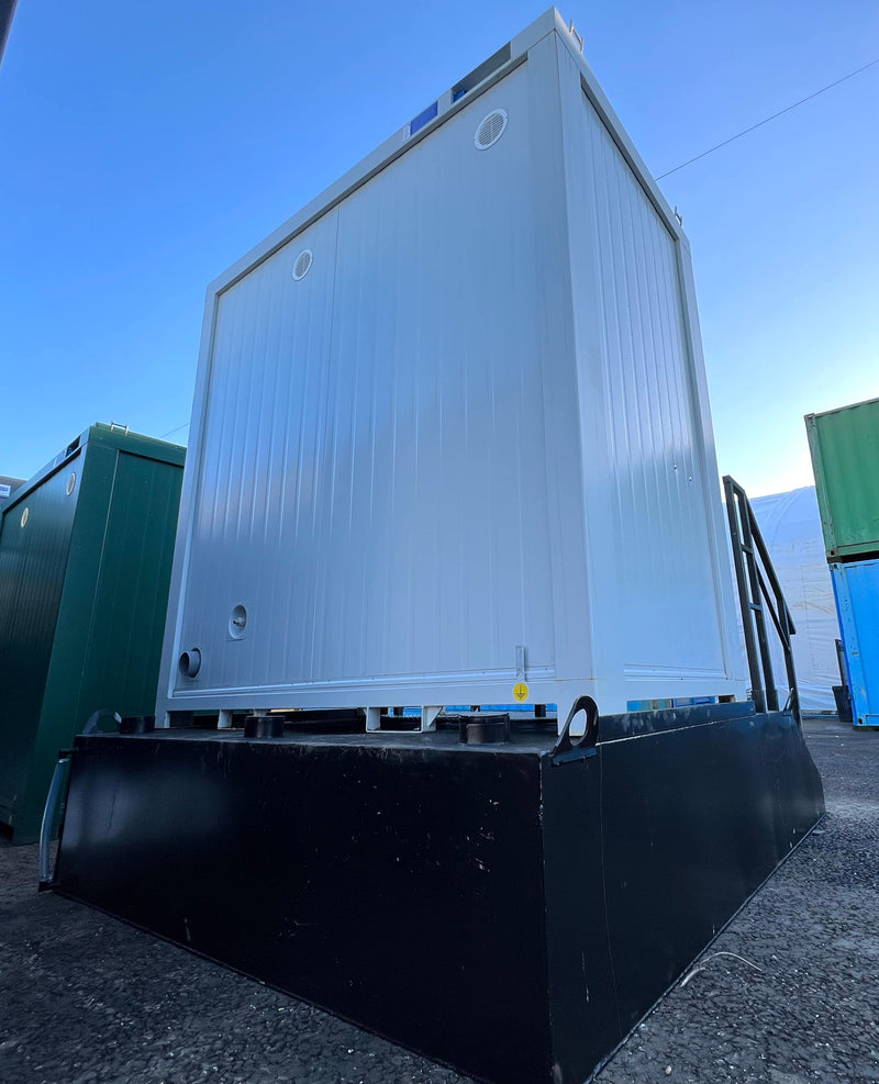 1+1 Toilet Block & New Stepped Waste Tank For Double Toilet Block