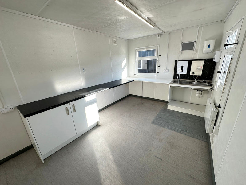 32x10ft | Canteen / Office | Building Site Accommodation | Portable Anti-Vandal | Reduced | No 1628