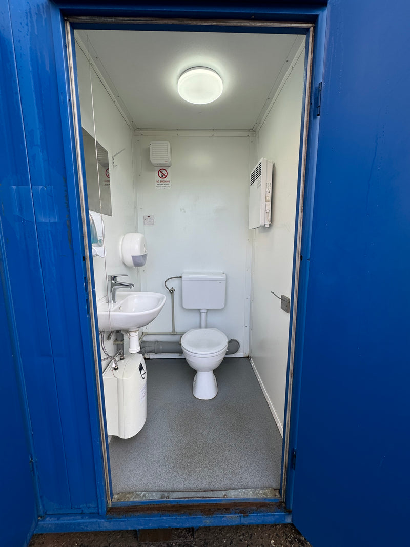 Double Toilet Blocks | Male Female WC | 8x5 Ft | Unrefurbished Portable Toilet Block 1+1 Toilet Blocks | Blue | No 1385