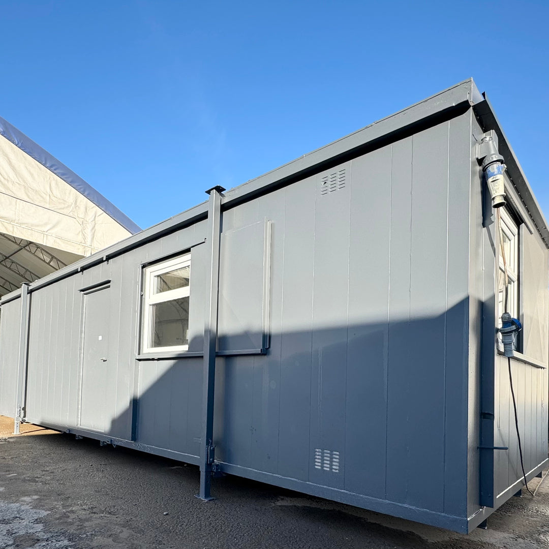32x10ft | Open Plan Canteen / Office | Portable Anti-Vandal Building | Site Accommodation | Reduced | No 1373