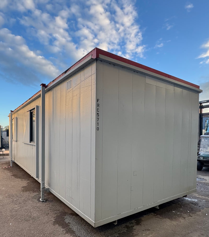 32x10ft | Open Plan Canteen / Office | Portable Anti-Vandal Building | Site Accommodation | Reduced |No 1375