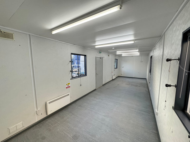 32x10ft | Open Plan Canteen / Office | Portable Anti-Vandal Building | Site Accommodation | Reduced |No 1375