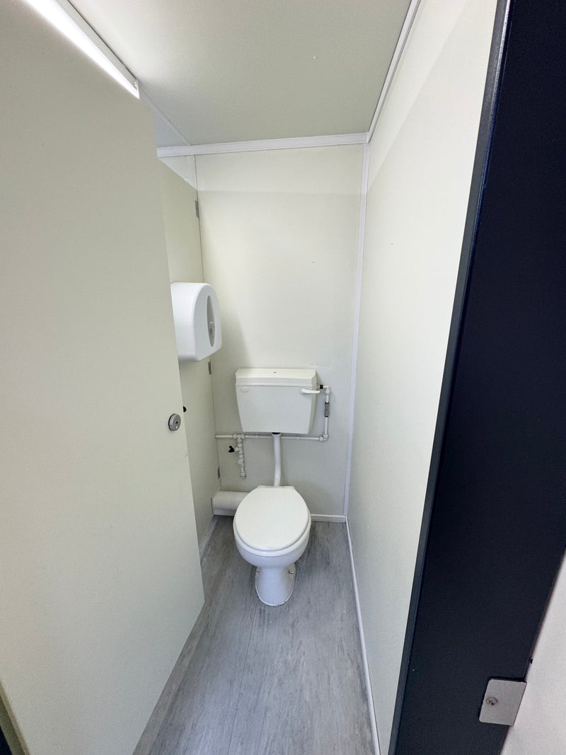 3+1 Toilet Block | 16 x 9 Ft Anti-Vandal | Portable Toilet Block | No 1108