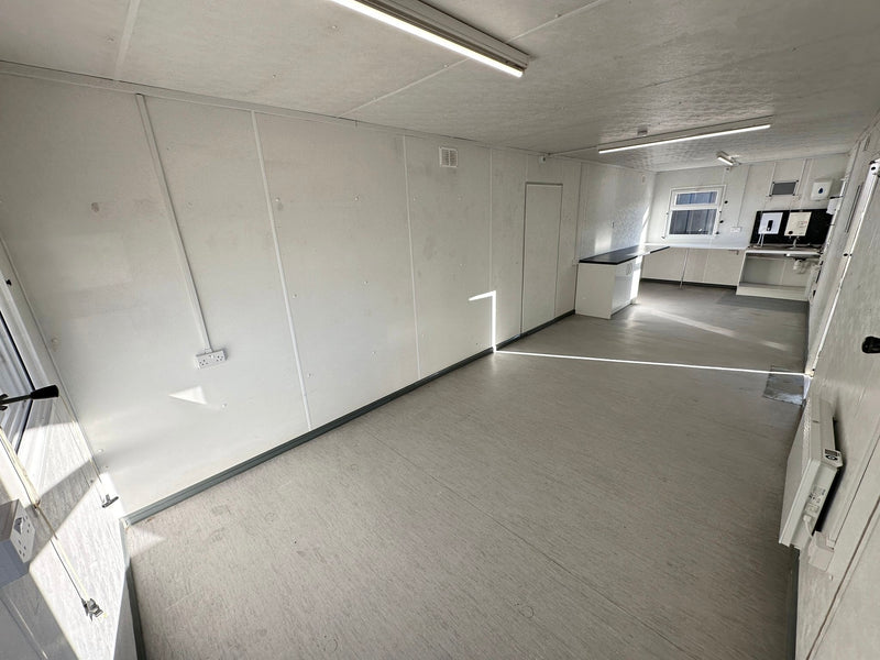 32x10ft | Canteen / Office | Building Site Accommodation | Portable Anti-Vandal | Reduced | No 1628