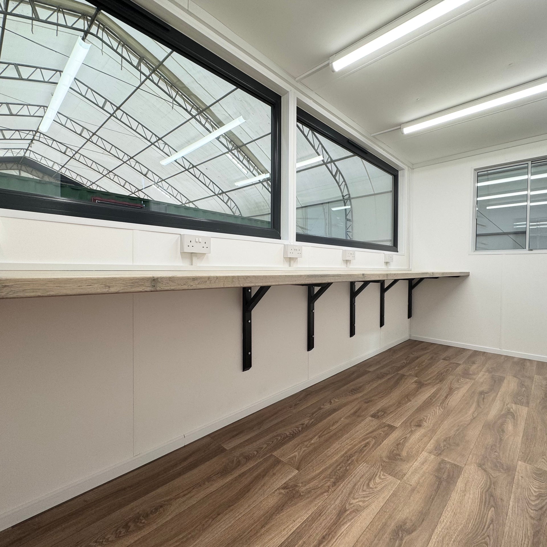 16 x8ft | CUSTOM Cabin | Office | Picture Windows | Portable Building | No 1379