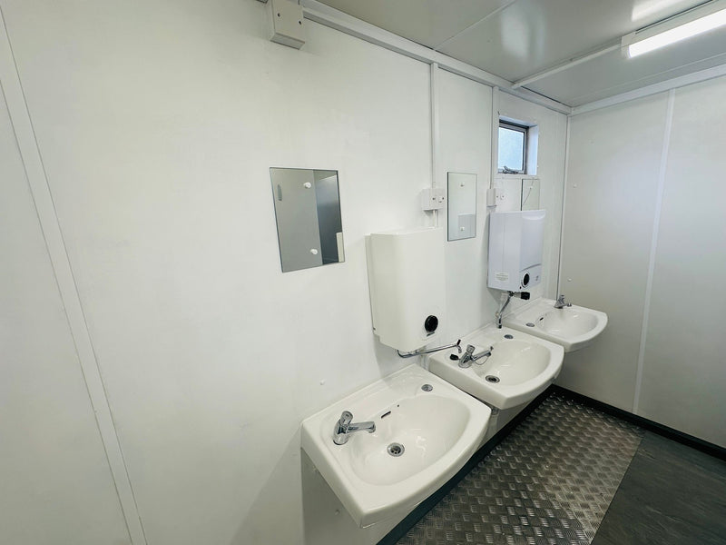 3+1 Toilet Block | 16 x 9 Ft | Anti-Vandal | Portable Toilet Block | No 1475