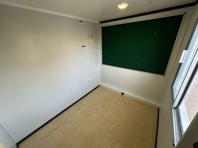 25x9ft | Static Welfare Unit | Office, Toilet, Canteen, Drying Room & Generator 6KVA | Welfare | Anti-Vandal | Building Site Accommodation | Portable Anti-Vandal | Reduced | No 1647