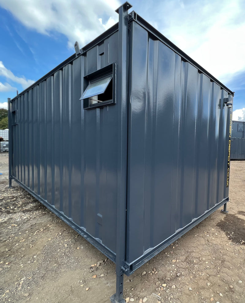 Portable Toilet Block 4+1 | 20 x9 ft | Portable Toilet Facility | Anti-vandal | No 890