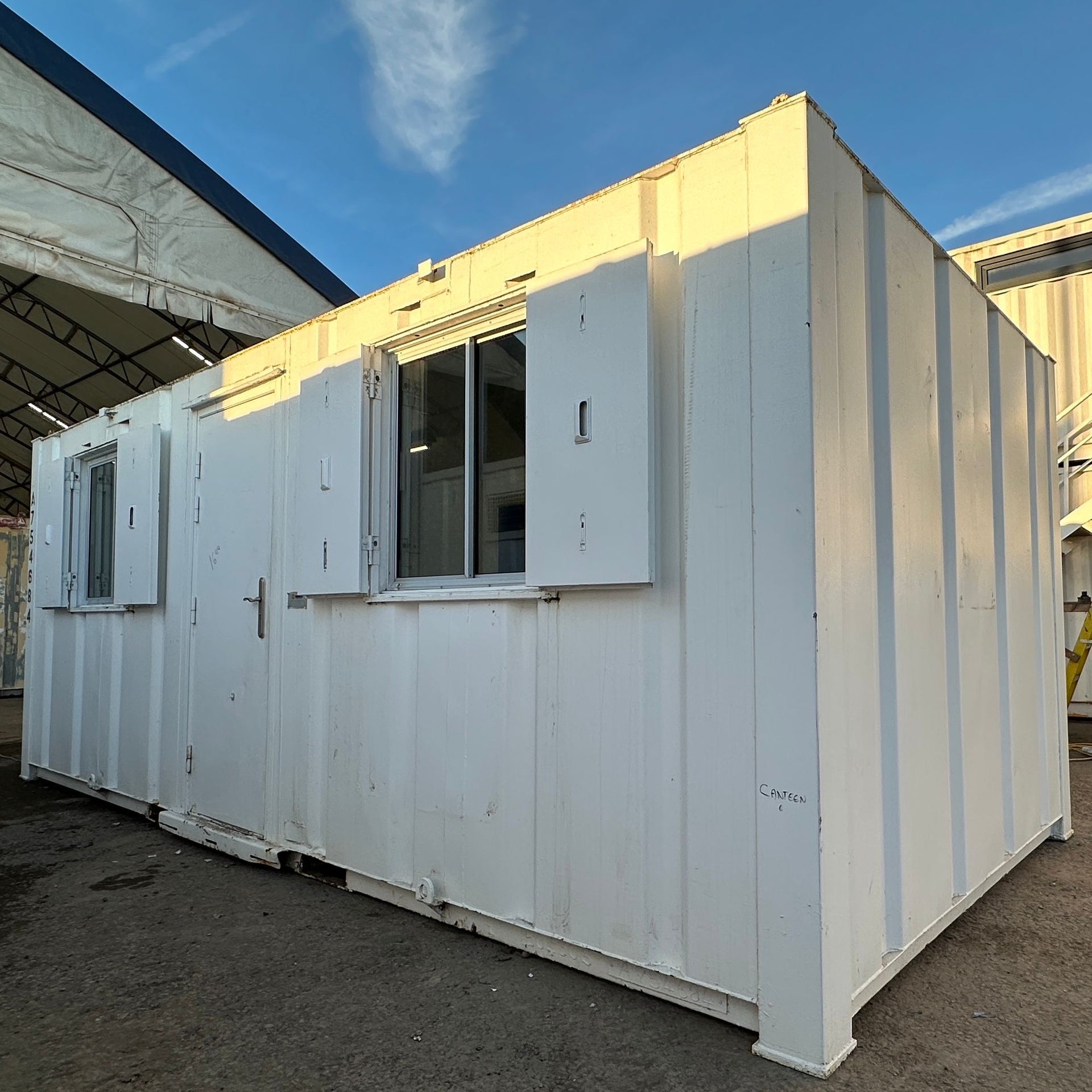 20.5x9ft | Canteen / Office | Building Site Accommodation | Portable Anti-Vandal | Reduced | No 1644