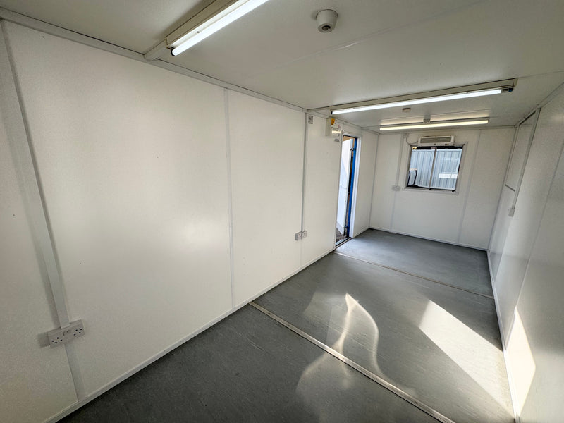 20x8ft | Canteen / Office | Building Site Accommodation | Portable Anti-Vandal | Reduced | No 1567