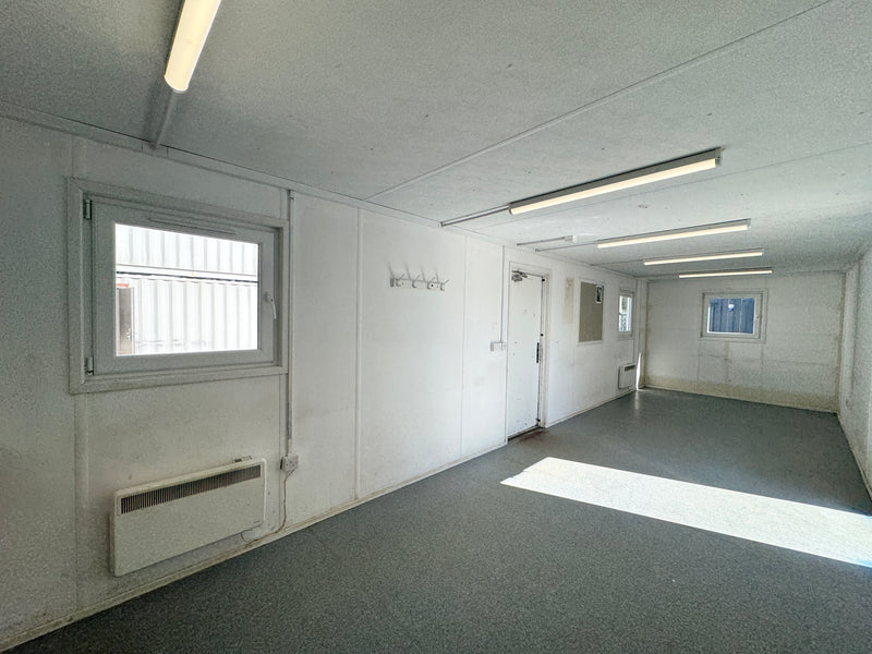 32x10ft | Canteen / Office | Building Site Accommodation | Portable Anti-Vandal | Reduced | No 1585