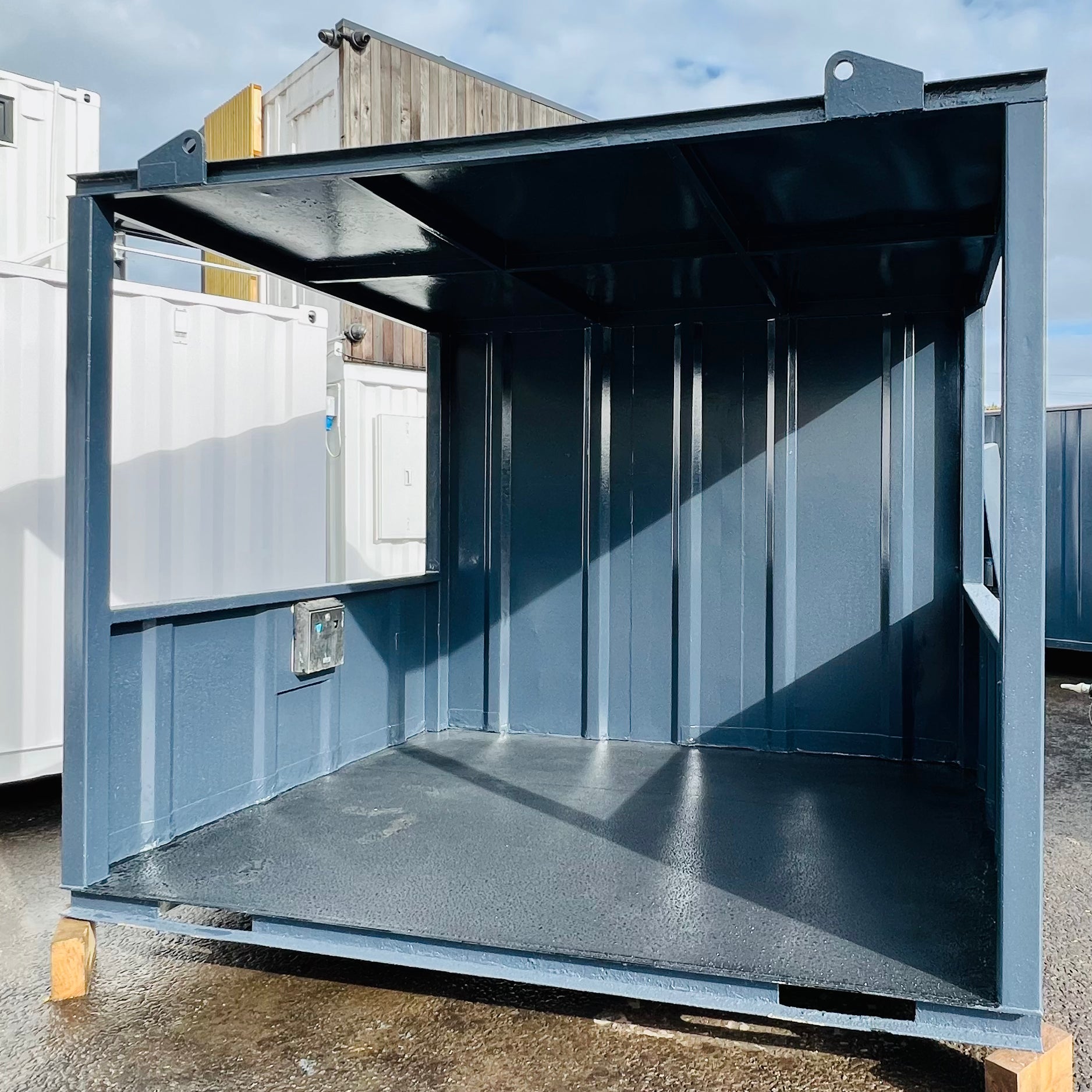 Steel Smoking Shelter - Grey