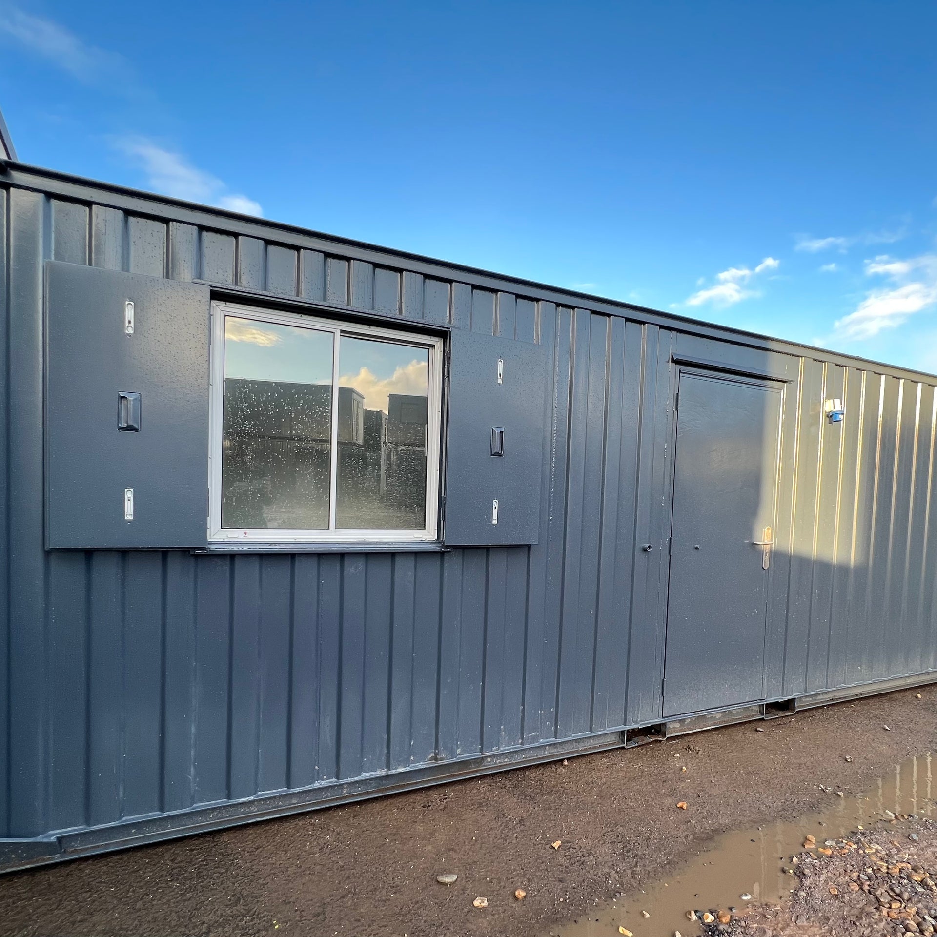 24x9 ft | Open Plan Office | Portable Building | Anti-Vandal | No 1016