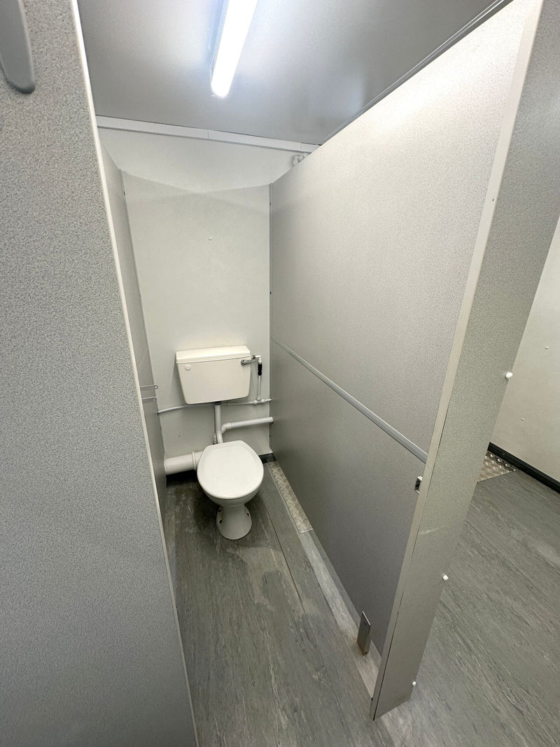 3+1 Toilet Block | 16 x 9 Ft | Anti-Vandal | Portable Toilet Block | No 1475
