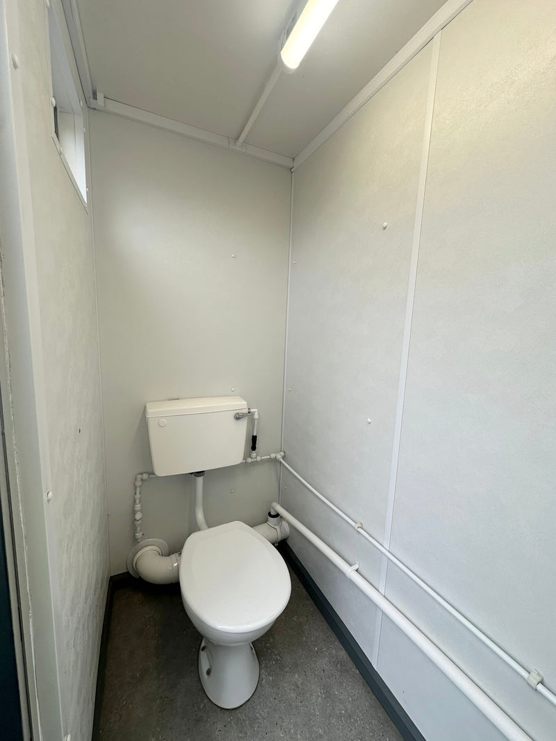 3+1 Toilet Block | 16 x 9 Ft | Anti-Vandal | Portable Toilet Block | No 1475