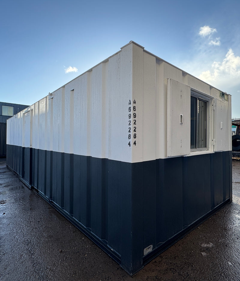 32x10ft | Canteen / Office | Building Site Accommodation | Portable Anti-Vandal | Reduced | No 1667