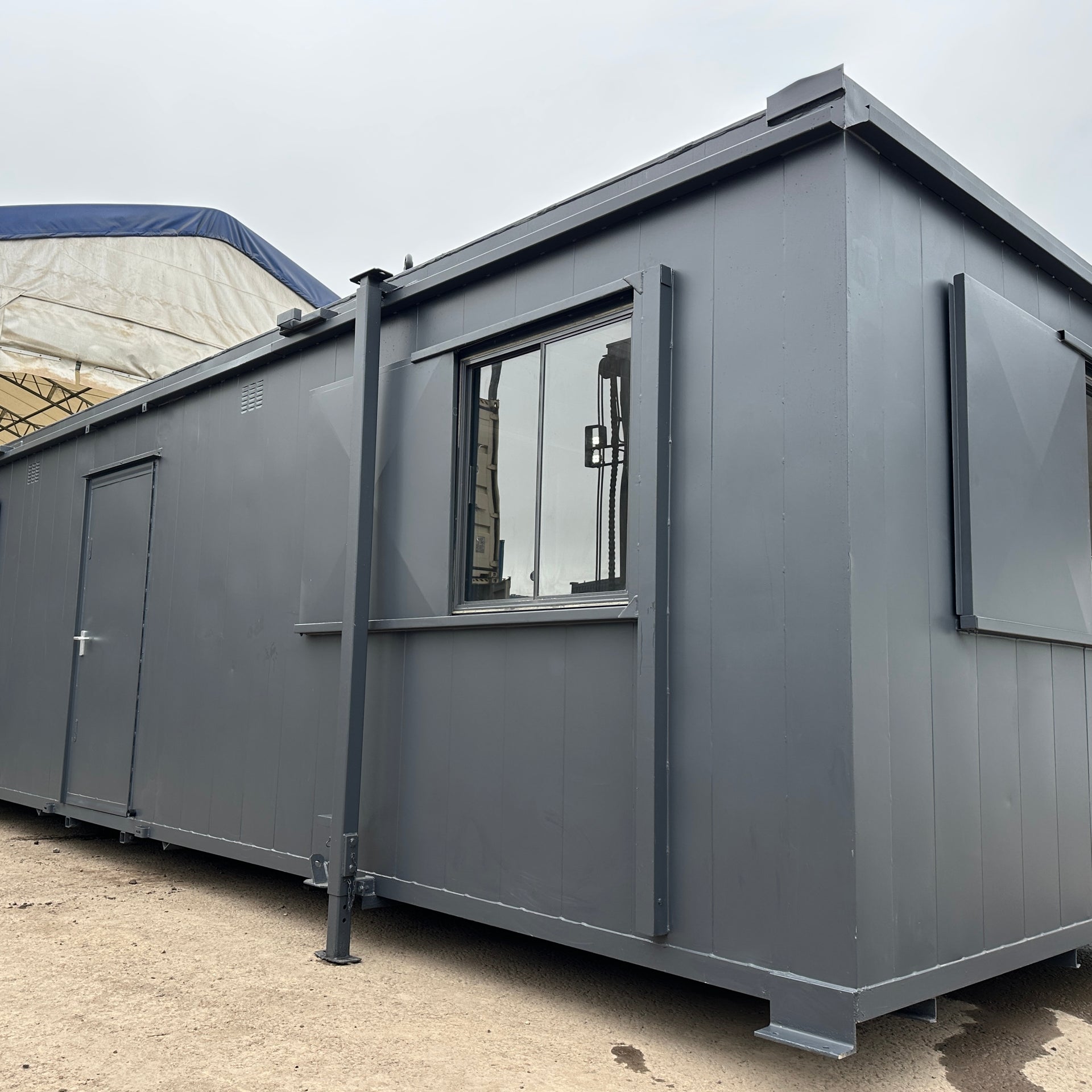 CUSTOM | 32x10 ft Cabin | Office / Canteen | Kitchenette | 1+1 WC / Wash Room | NO 718