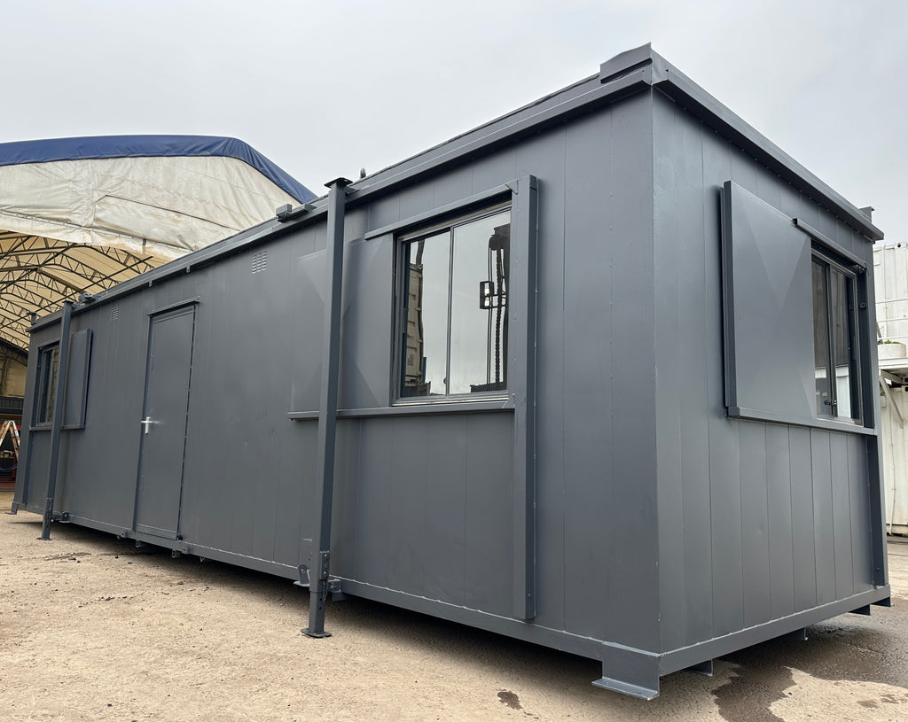 No 718 | 32x10 ft Unit | Office / Canteen With Kitchenette & 1+1 WC / Wash Rooms