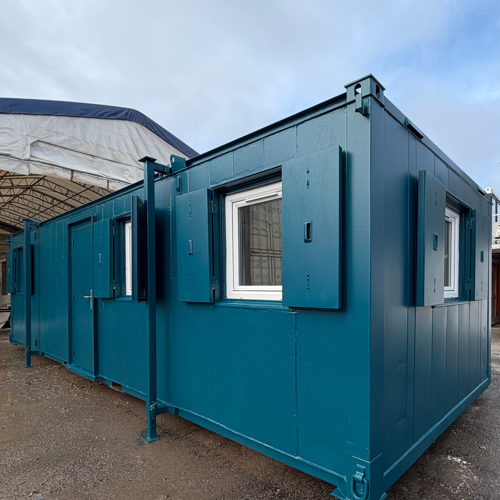 32x10 ft Sleeper Unit | 2 Offices | Canteen / Kitchenette | WC/Shower Room | Anti-Vandal Portable Building | Reduced | No 1617