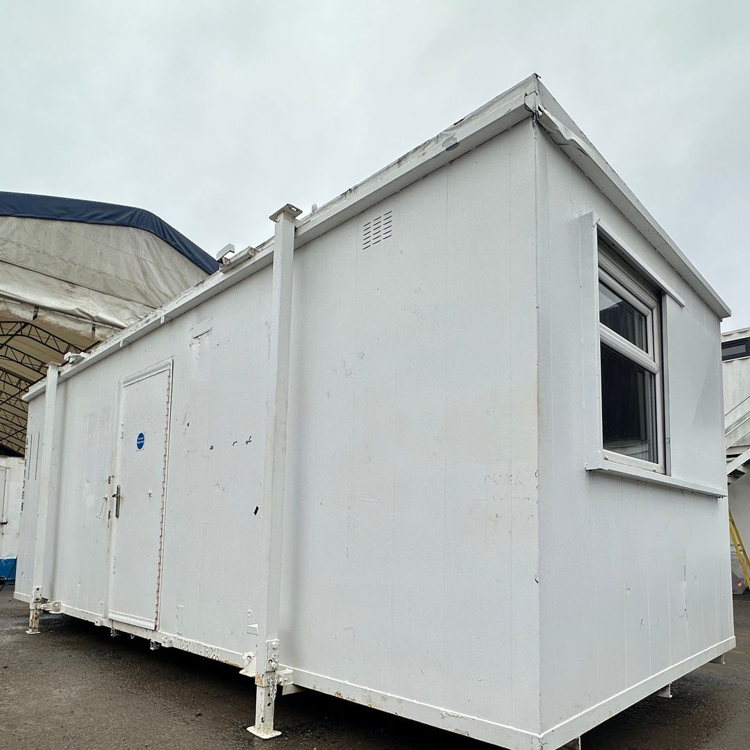 24x9ft | Drying / Changing Room | Building Site Accommodation | Portable Anti-Vandal | Reduced | No 1622