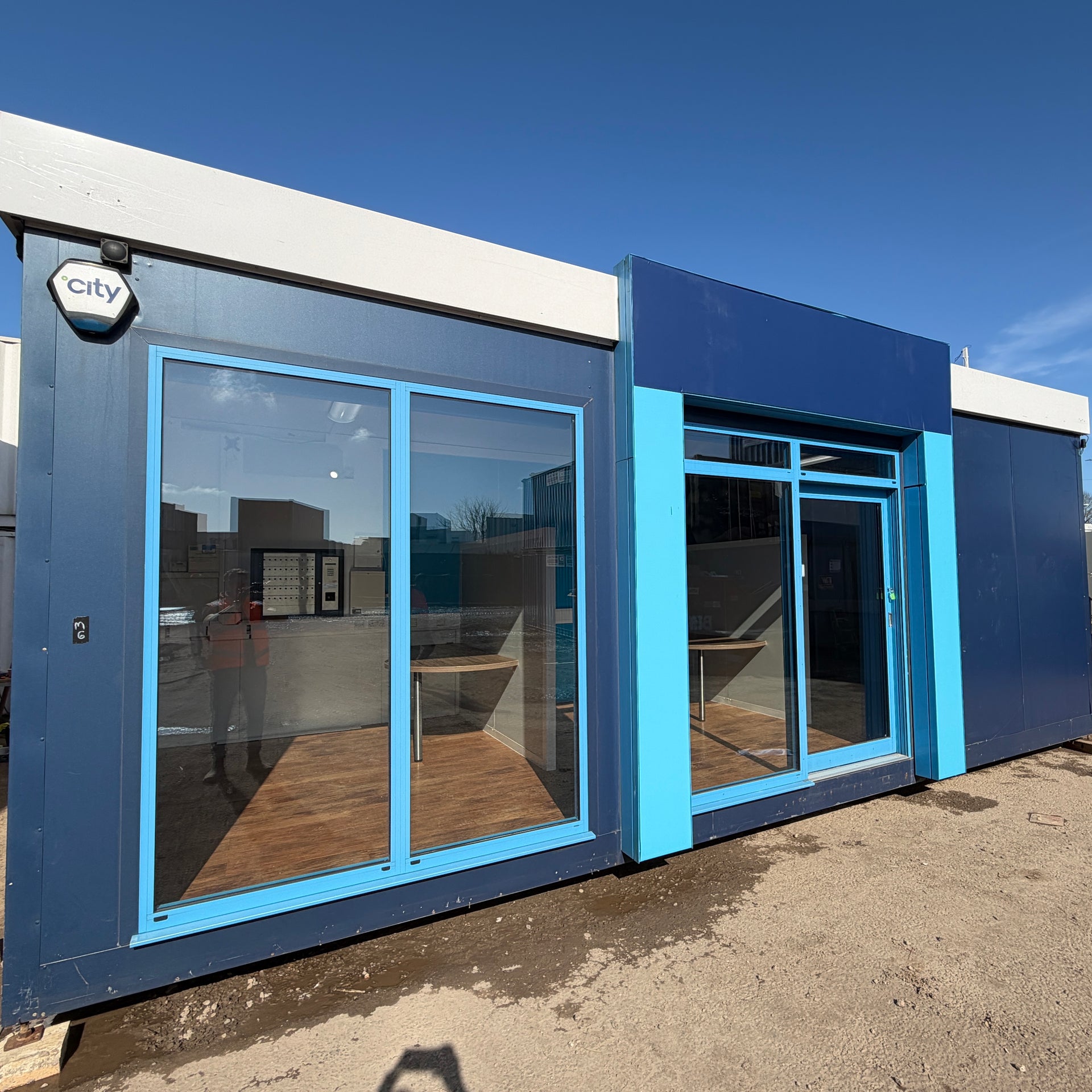 26x12ft | Marketing Suite | Sales Pod | Portable Building / Cabin | Reduced | No 1001