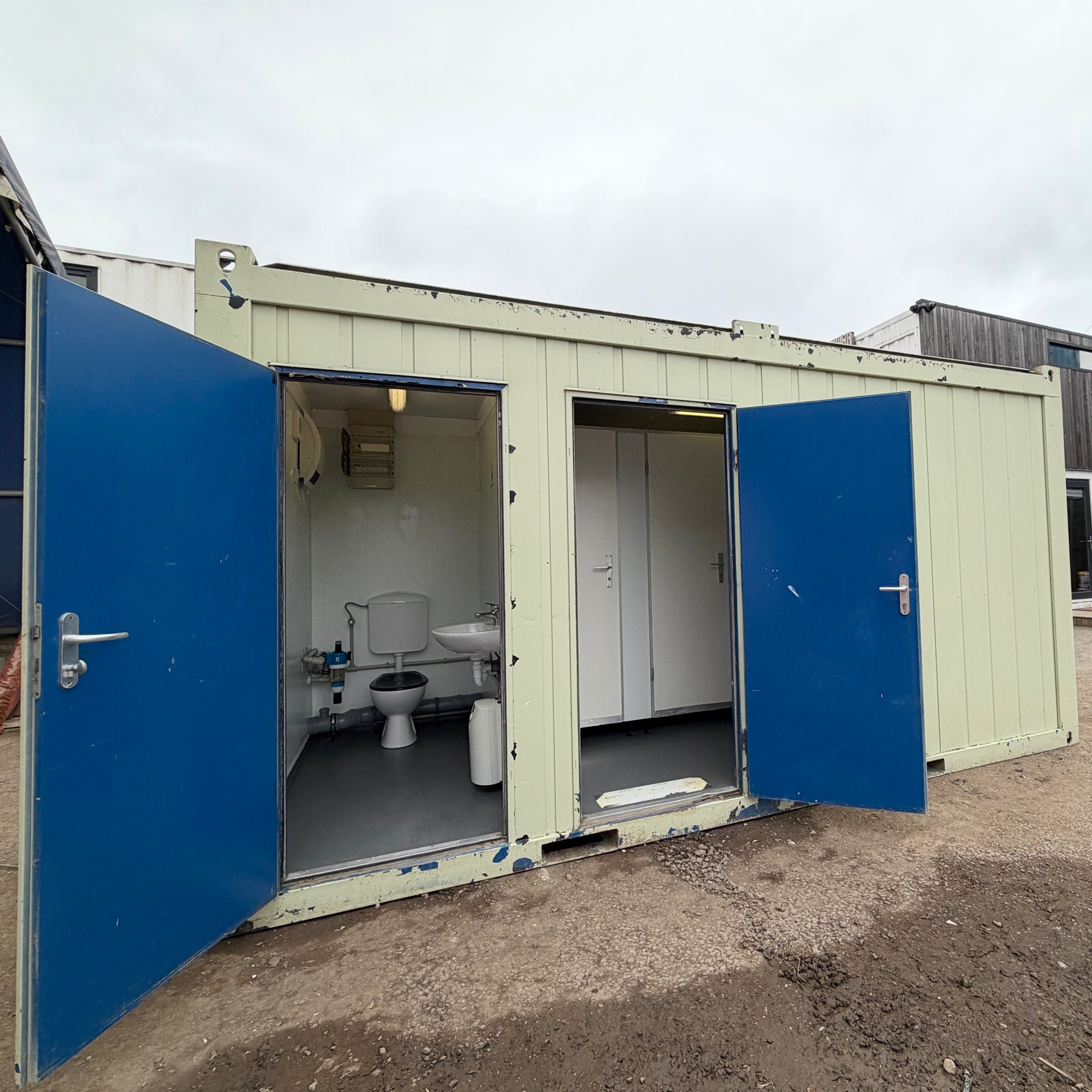 16 x 8 ft | 3 + 1 Toilet Block | Portable Building | Site Accommodation | Reduced | No 1786