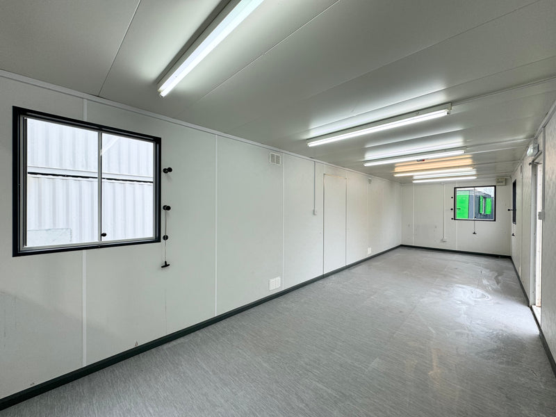 32ft | Open Plan Canteen / Office | Portable Anti-Vandal Building | No 1166