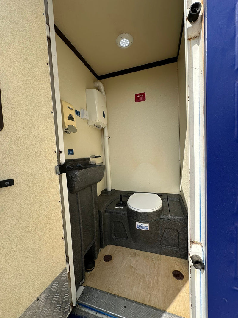 Groundhog Eco Towable Mobile Welfare | Towable Toilet & Canteen | Self Contained | Part refurbished | Reduced | No 1538