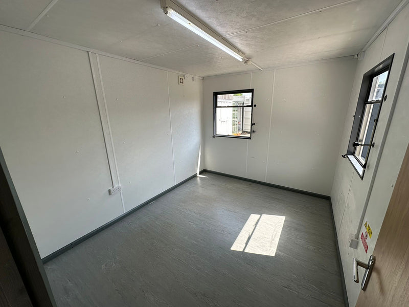 32x10ft | Canteen / Office | 2 Rooms with Kitchen Space | Portable Anti-Vandal Building | Site Accommodation | Reduced | No 1479