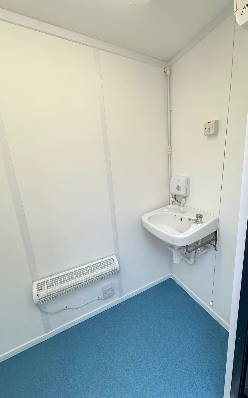 3+1 Toilet Block | 16 x 9 Ft Anti-Vandal | Portable Toilet Block | No 1108