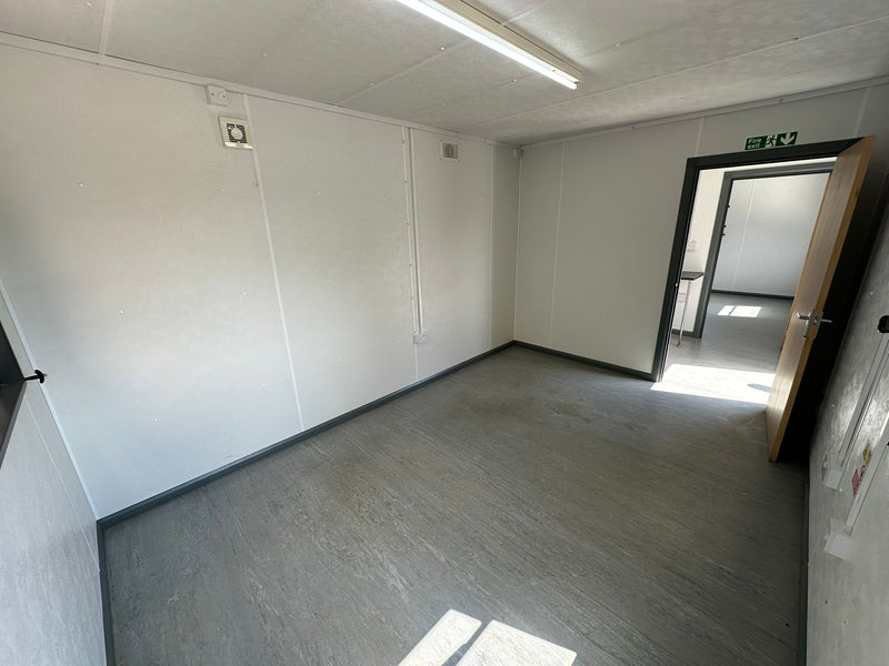 32x10ft | Canteen / Office | 2 Rooms with Kitchen Space | Portable Anti-Vandal Building | Site Accommodation | Reduced | No 1479