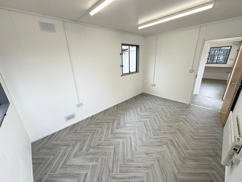 32x10Ft | Canteen / Office Cabin With Store Room | 50/50 Split | No 1477