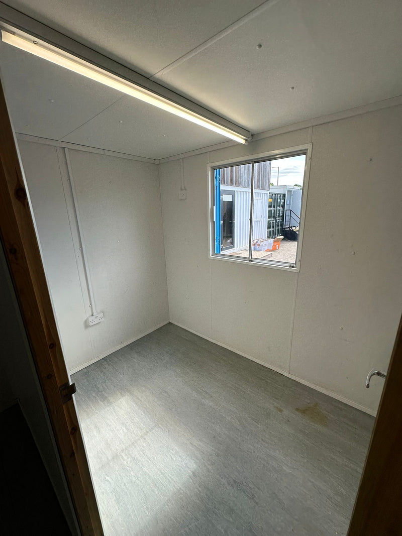 24x9ft | Office/Canteen | Portable Building | Anti-Vandal | Site Accommodation | Reduced | No 1472