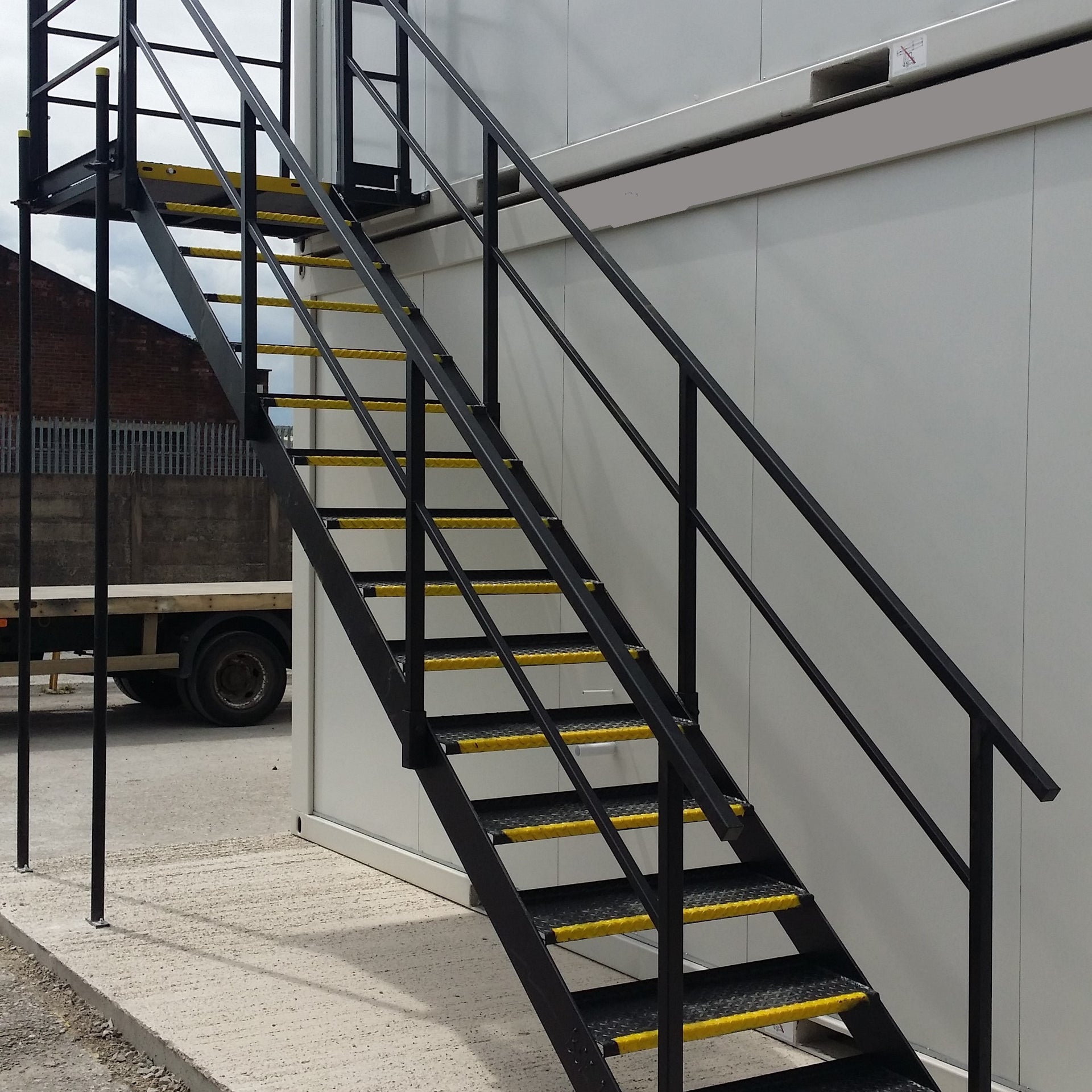 Staircase with Landing for Cabins Stack and Site Set Ups | Brand New |13 Tread Steel Staircase | No S13